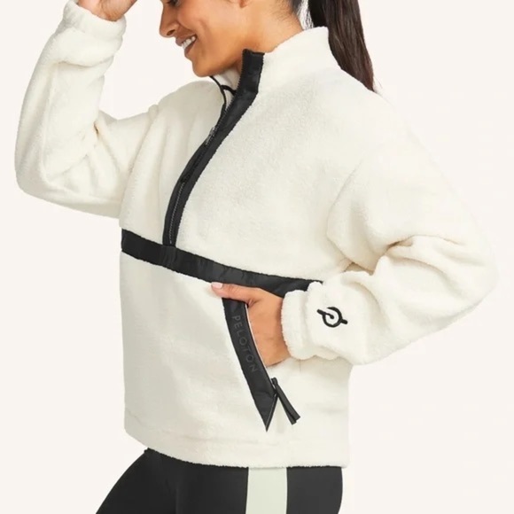 Peloton Sherpa 1/2 zip Sweatshirt Fleece Pullover Cozy - Picture 1 of 10